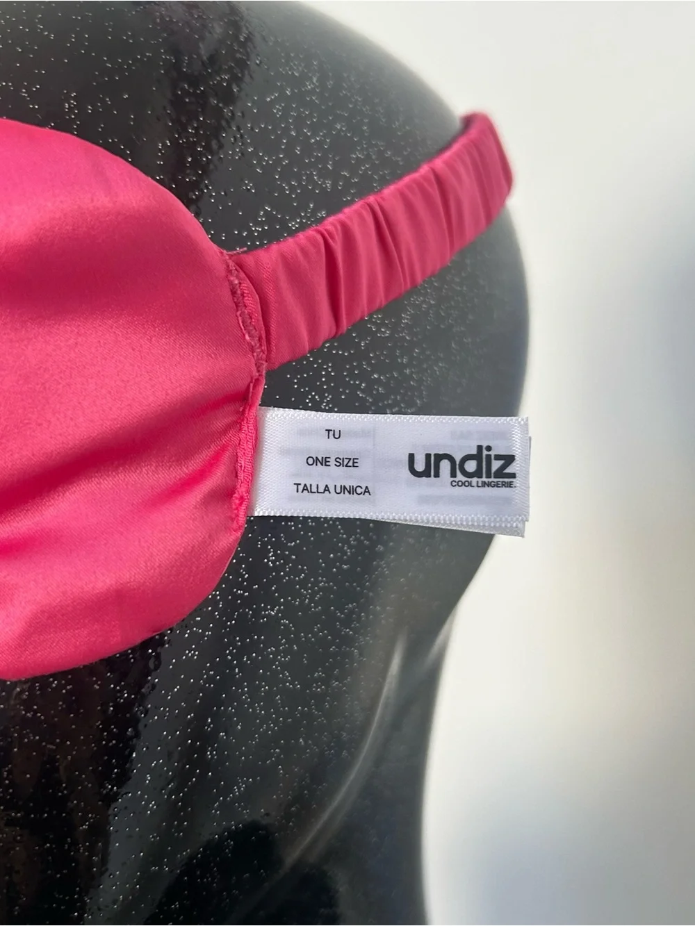 Undiz Hot Pink Satin Sleep Mask